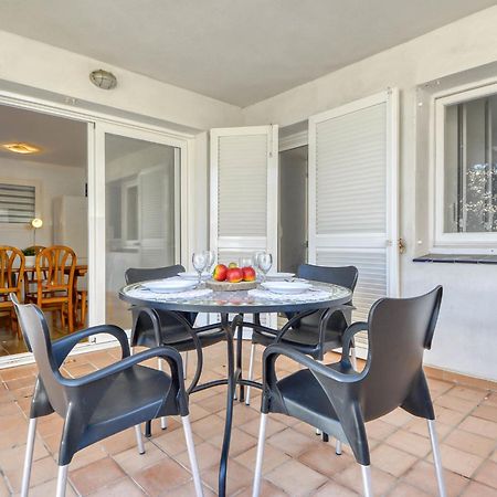Apartment Platja De Roses-4 By Interhome Exteriér fotografie